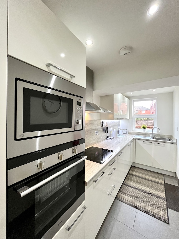 mode apartments st annes