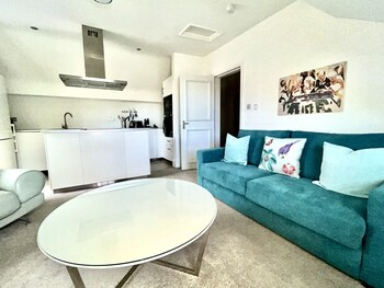 mode apartments st annes