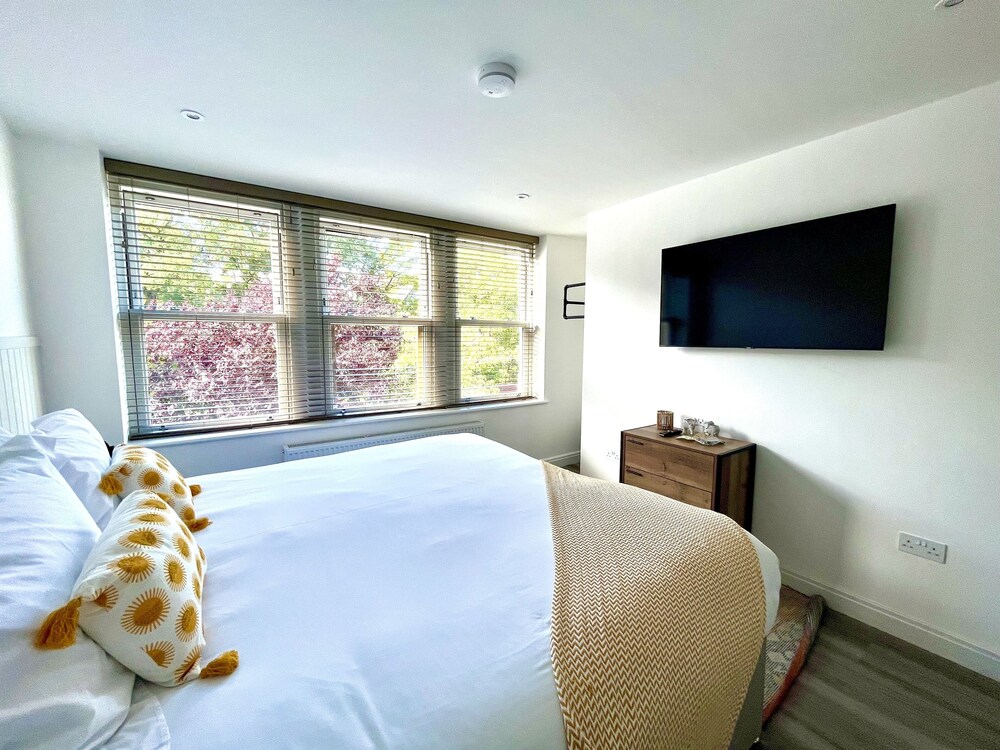 mode apartments st annes