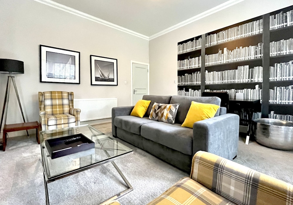 mode apartments st annes