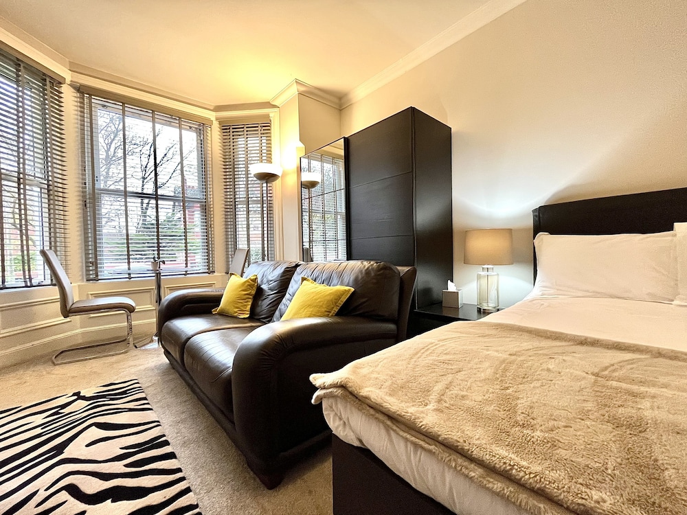 mode apartments st annes