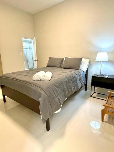 stunning 2 bedroom apartment