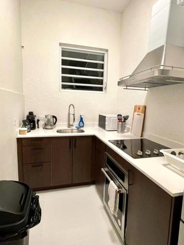 stunning 2 bedroom apartment