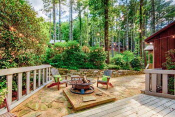 heritage hill cabins