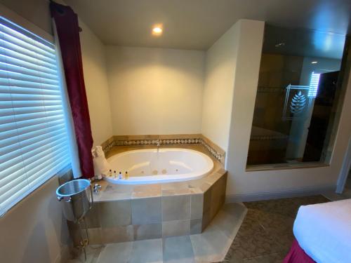 secrets inn lake tahoe