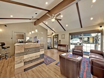 Secrets Inn Lake Tahoe,South Lake Tahoe>>Lake Tahoe,3 star