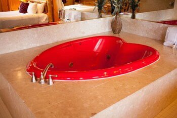 Secrets Inn Lake Tahoe,South Lake Tahoe>>Lake Tahoe,3 star