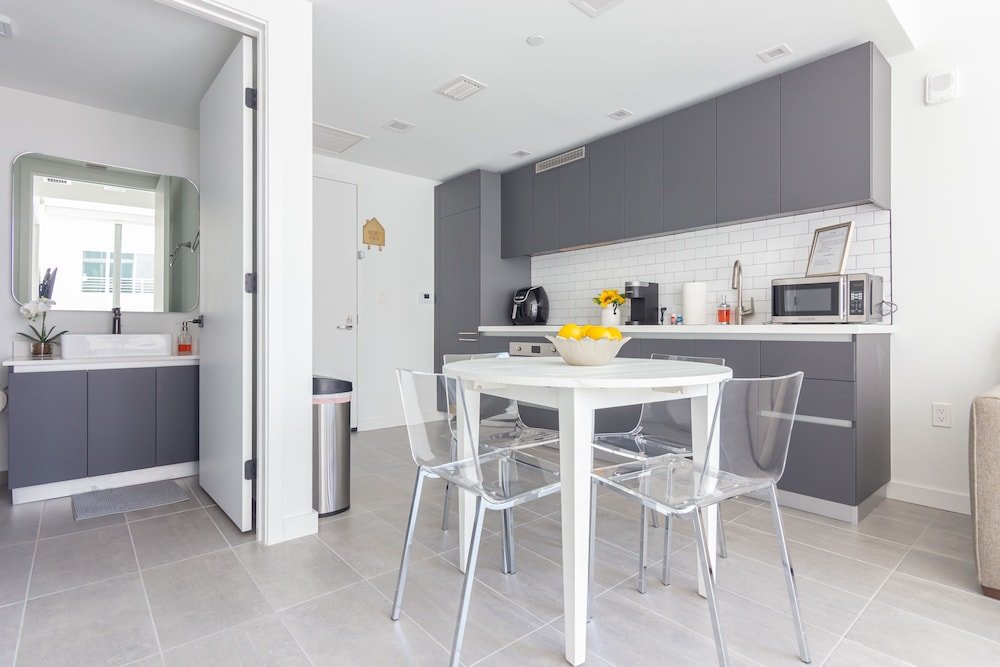 mirabilecondodwntown mia brickell w prkg