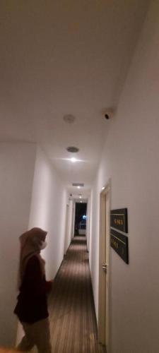 oyo 90724 rg hotel