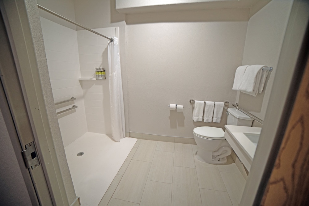 holiday inn express and suites south padre island