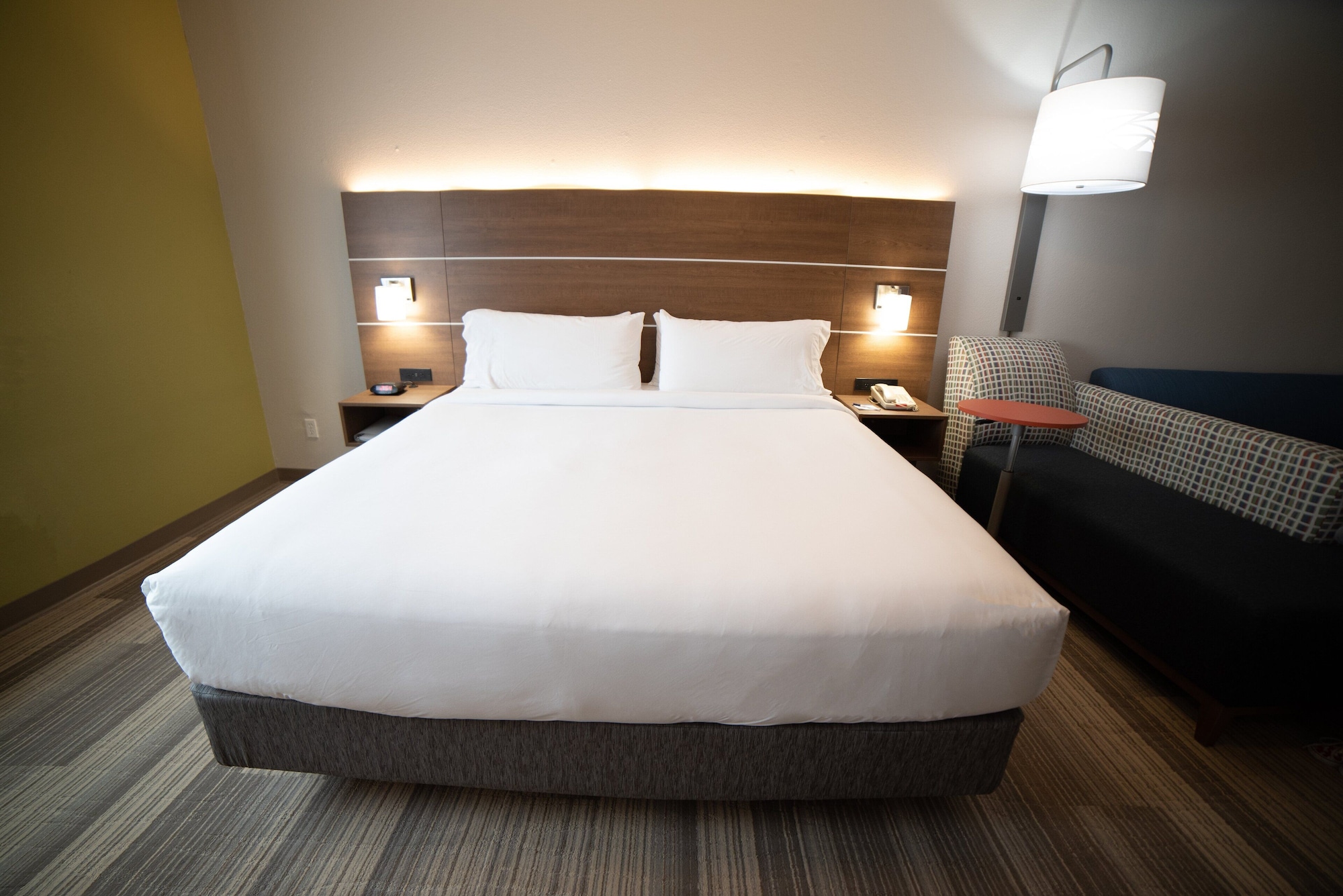 holiday inn express and suites south padre island