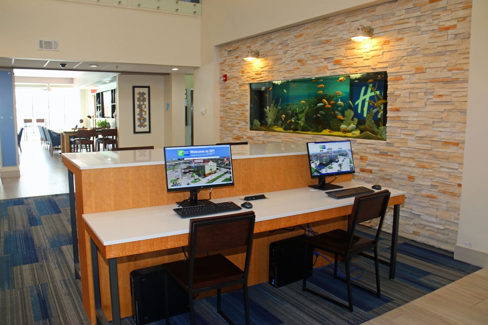 holiday inn express and suites south padre island