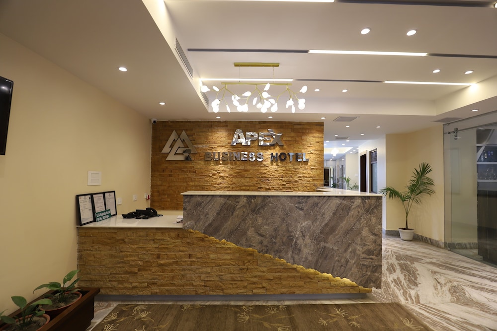 apex business hotel