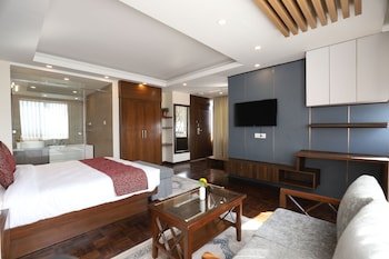 apex business hotel
