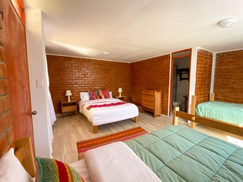 tupac hostel huaraz