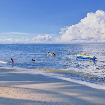 the sunset bangsaen seaview