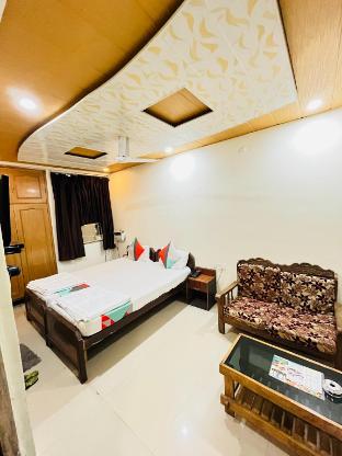 oyo 11682 hotel rp international
