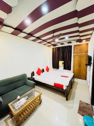 oyo 11682 hotel rp international
