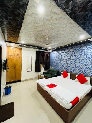 oyo 11682 hotel rp international