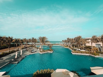 mystery cam ranh villas and spa