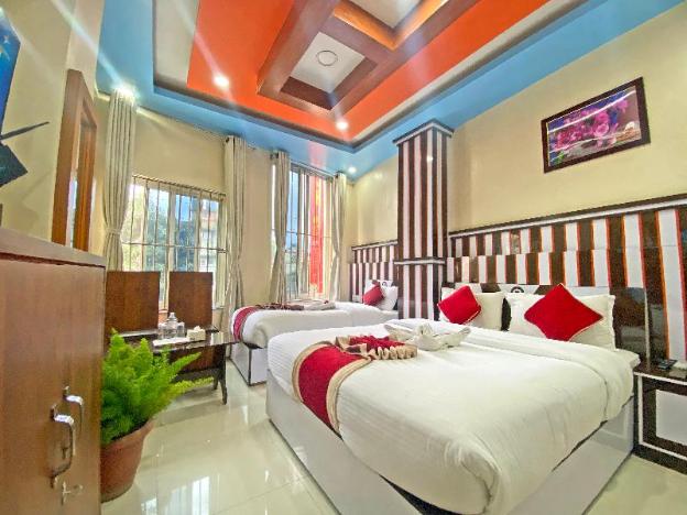 hotel janmabhumi