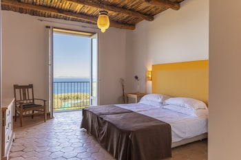 villa puolo with private sea access