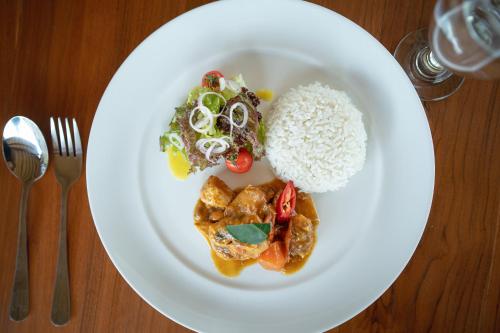 kampung uma dawa resort and spa