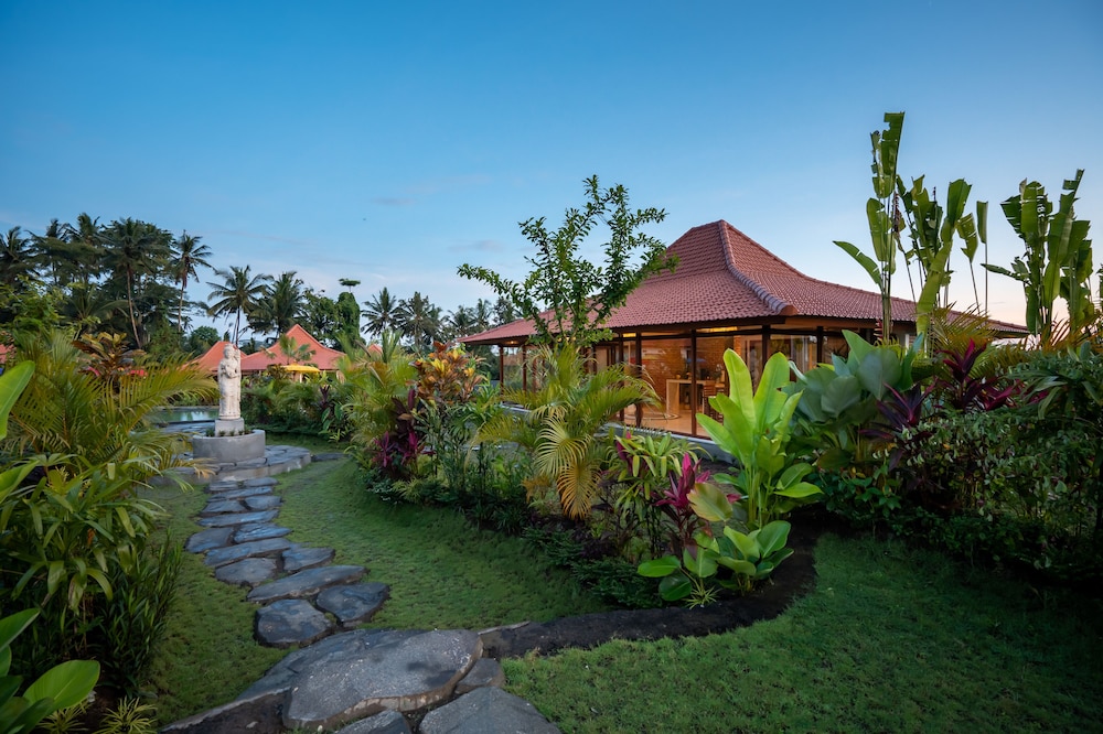 kampung uma dawa resort and spa