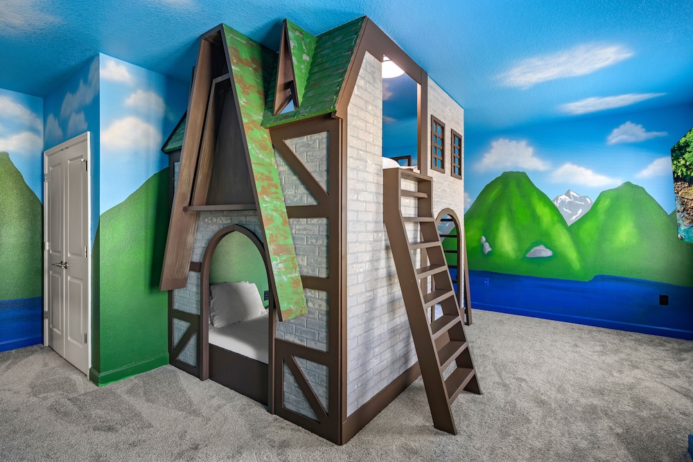 harbor island beach club by villatel