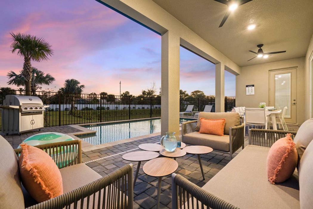 harbor island beach club by villatel