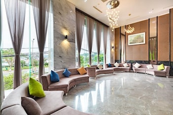 cat ba paradise hotel sky bar and massage