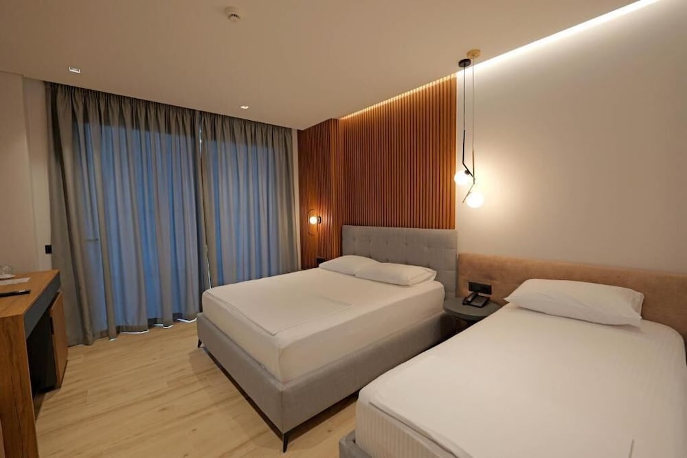 ori mare hotel
