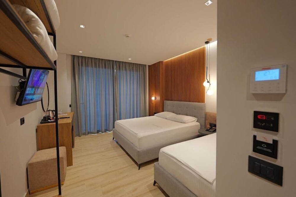 ori mare hotel
