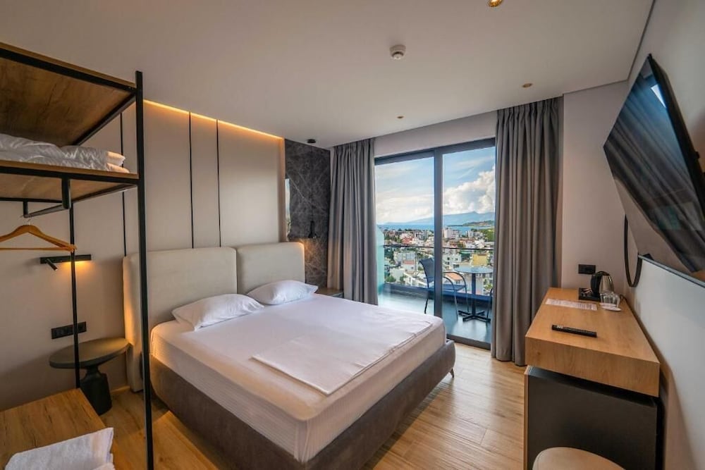 ori mare hotel