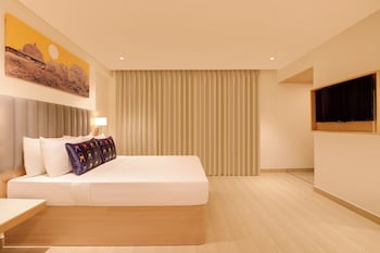 keys lite by lemon tree hotels krishna