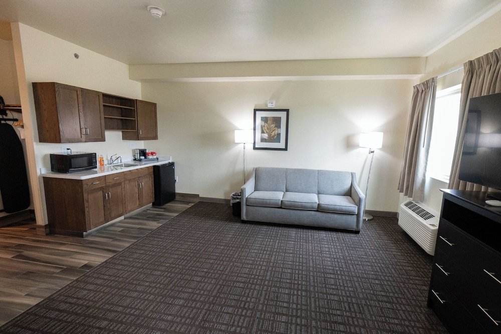 cobblestone inn and suites sheldon