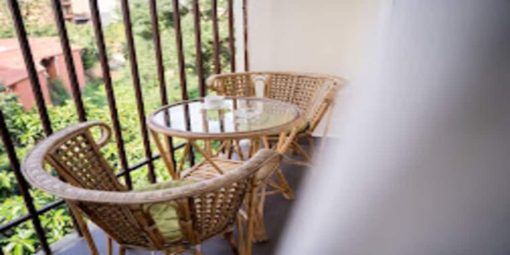 merostay 001 hotel kailash kutee