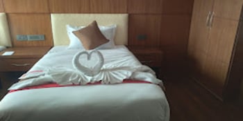 merostay 001 hotel kailash kutee