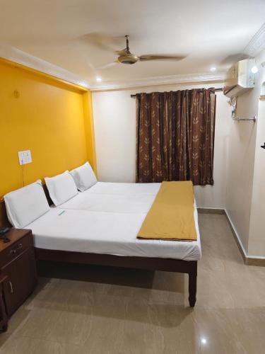 hotel sahasra residency