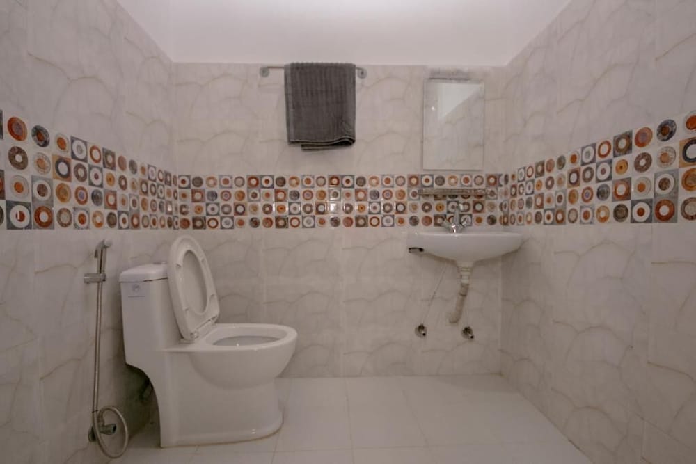 hotel thousand