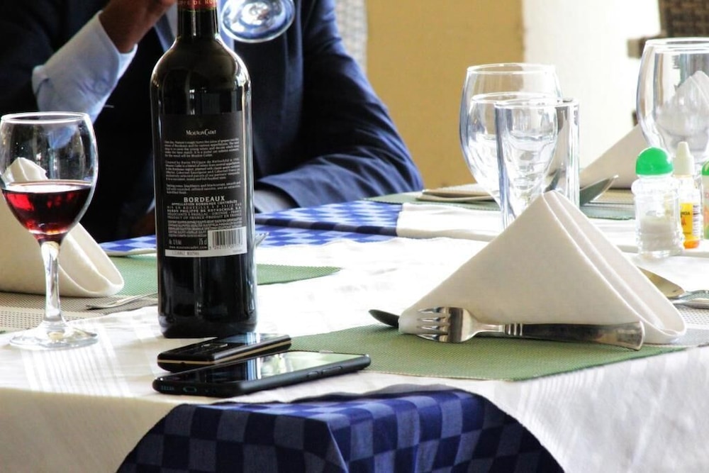 dereva hotel rwamagana ltd