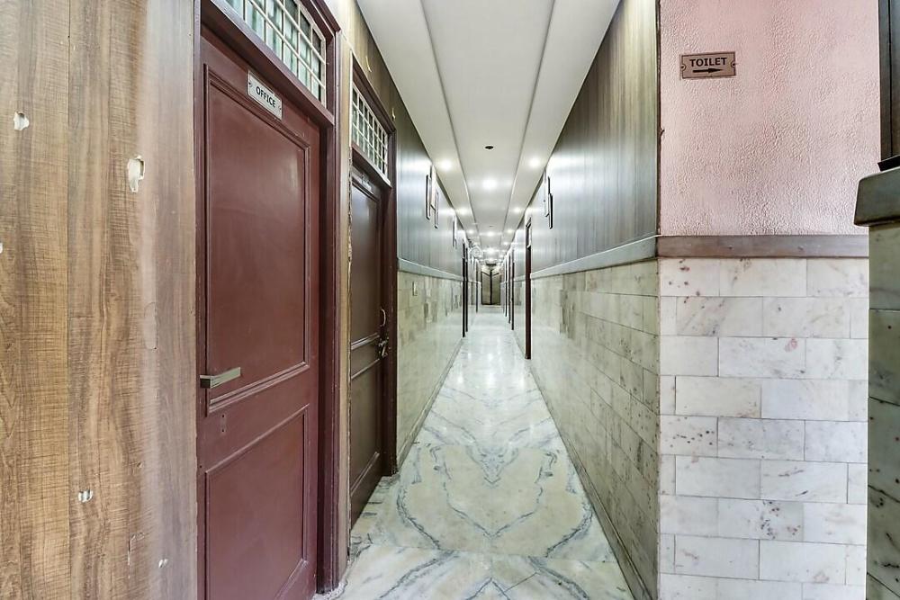 hotel grand