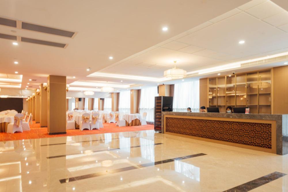 white swan guest house meizhou