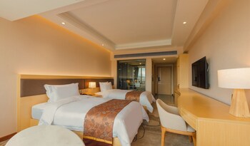 white swan guest house meizhou