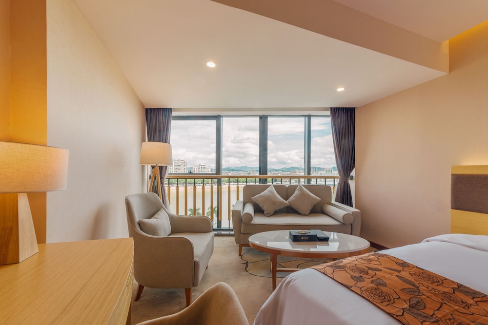 white swan guest house meizhou