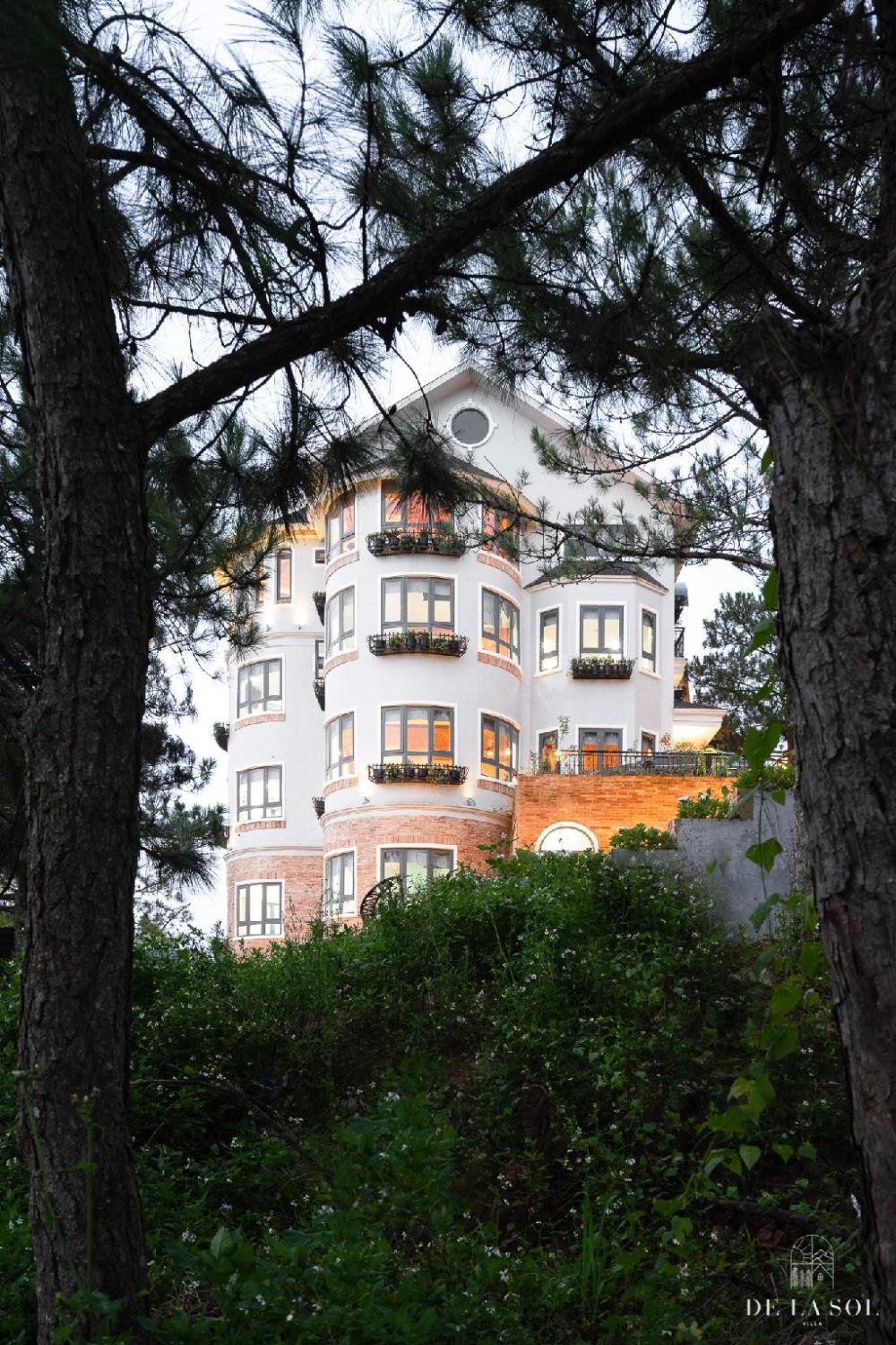 de la sol villas da lat