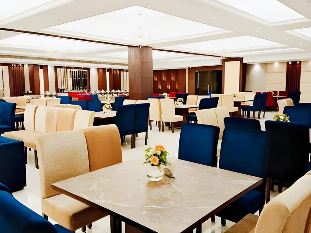 hotel kohinoor palace