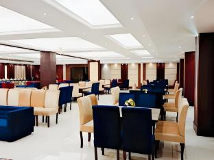 hotel kohinoor palace