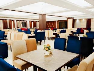 hotel kohinoor palace