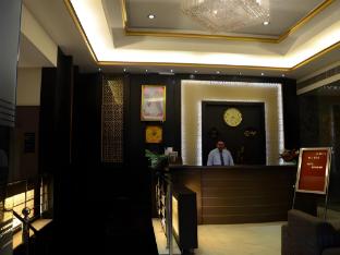 hotel kohinoor palace